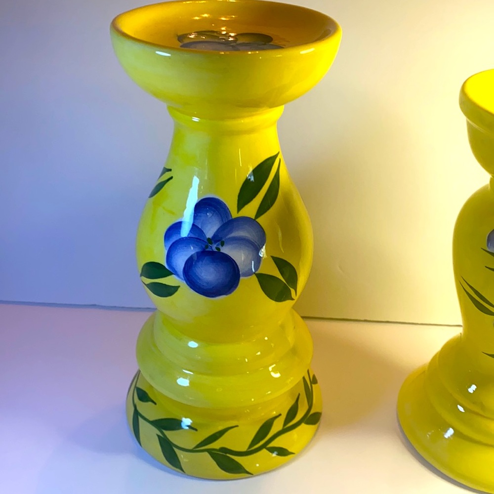 Flower 🌺 Porcelain Two Piece Candle Stands - Picture 2 of 8